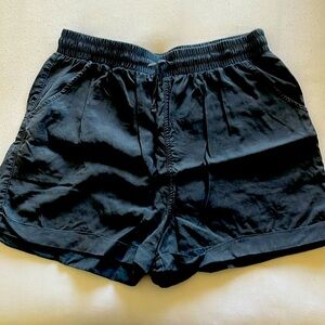 Black cotton shorts size M